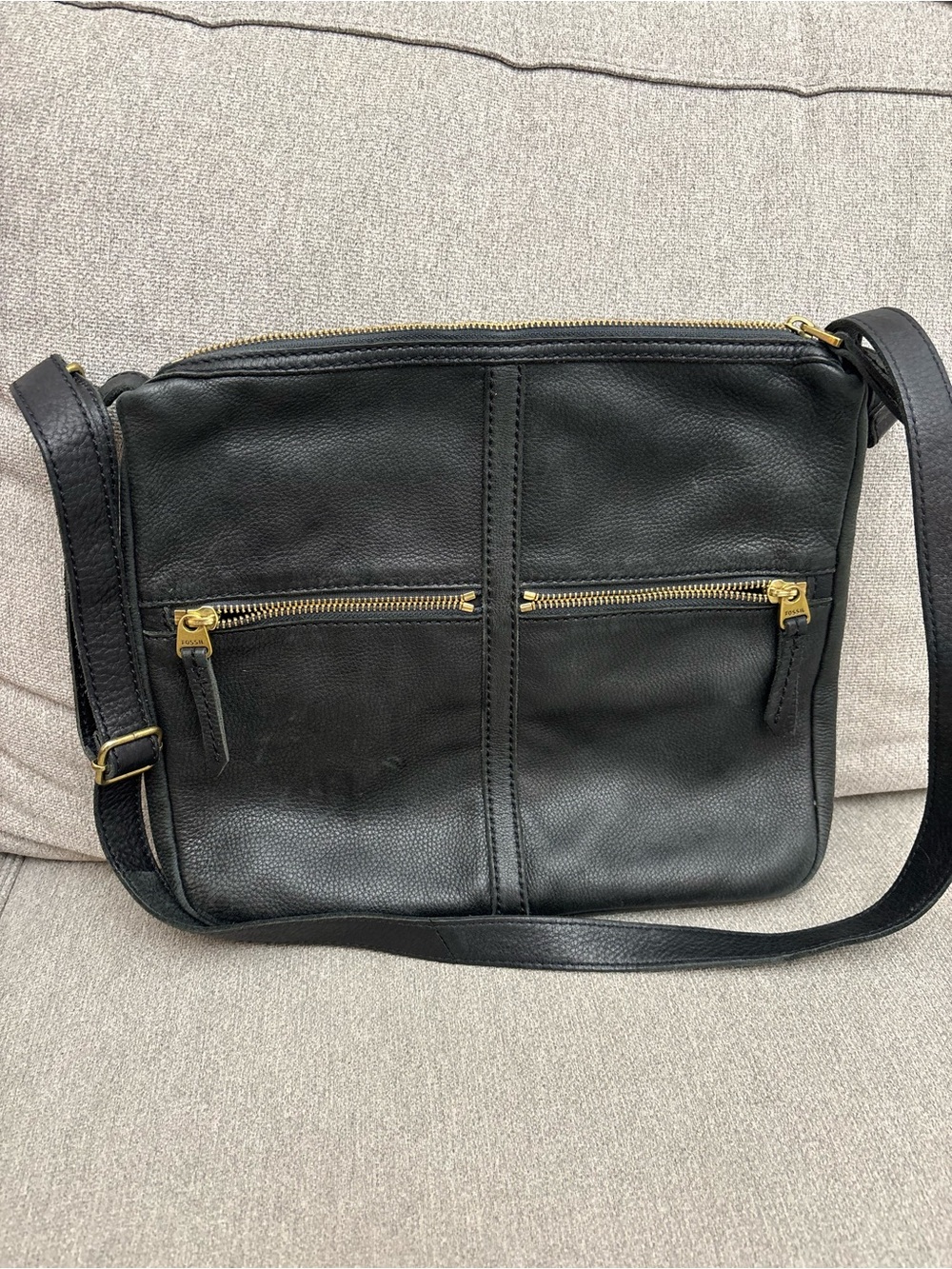 Black Leather Fossil Cross Body Bag with Dual Zip Front Pockets Purse
